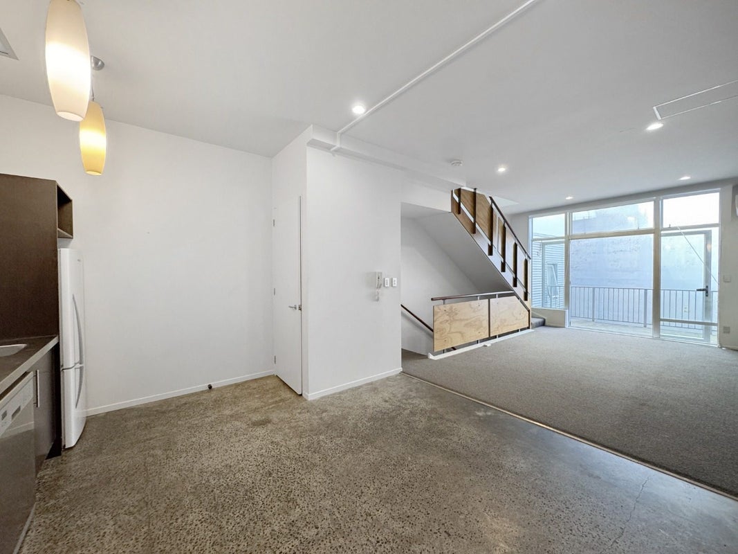 9/24 Hanson Street, Mount Cook, Wellington - Carousel 2