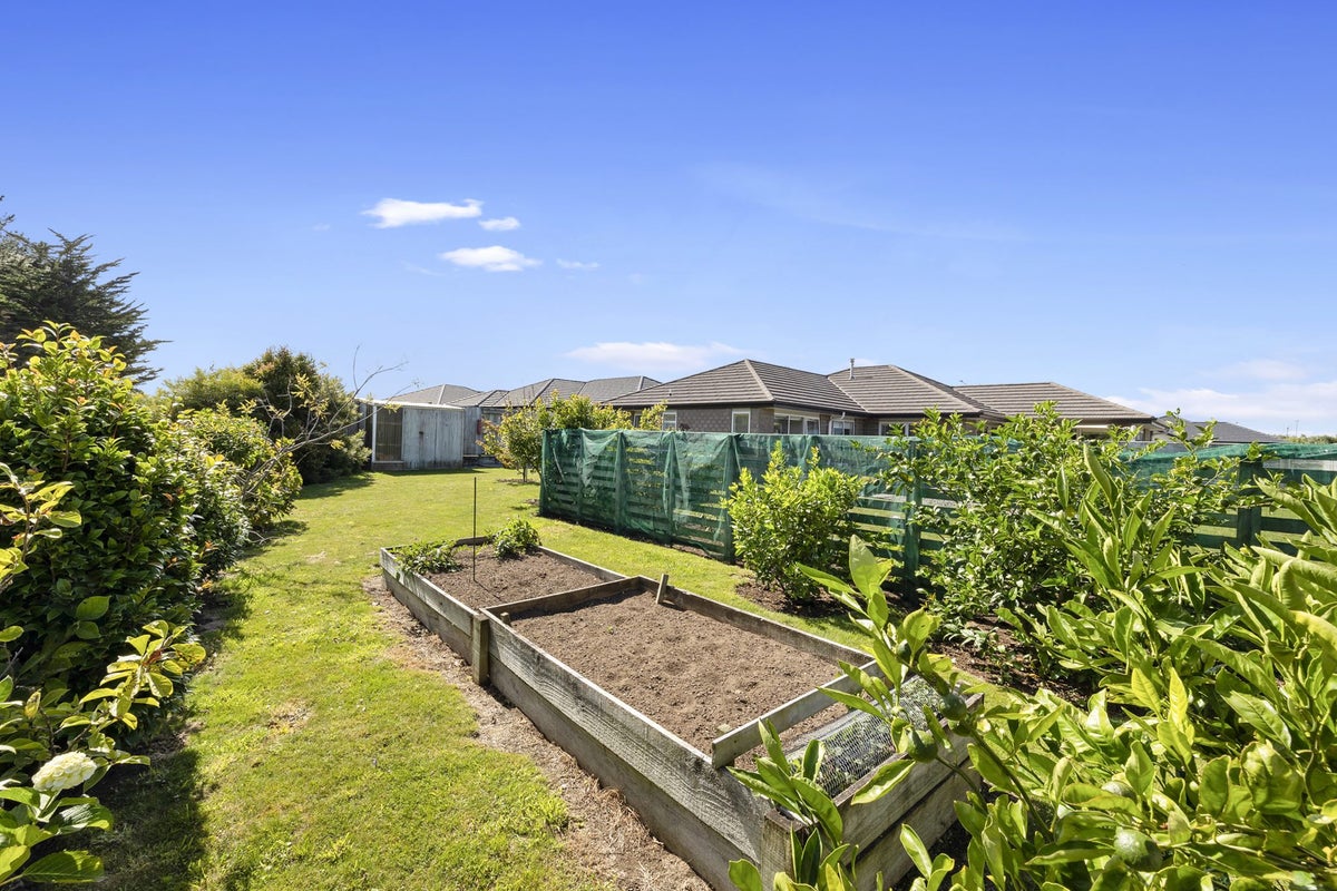 7 Ryder Drive, Waiwhakaiho, New Plymouth - Carousel 21