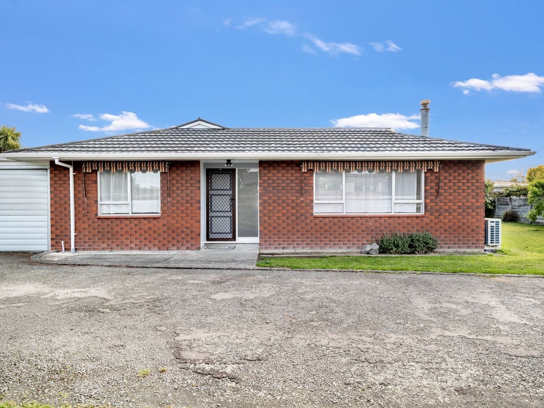 10 Hollows Crescent, Takaro, Palmerston North - Carousel 2