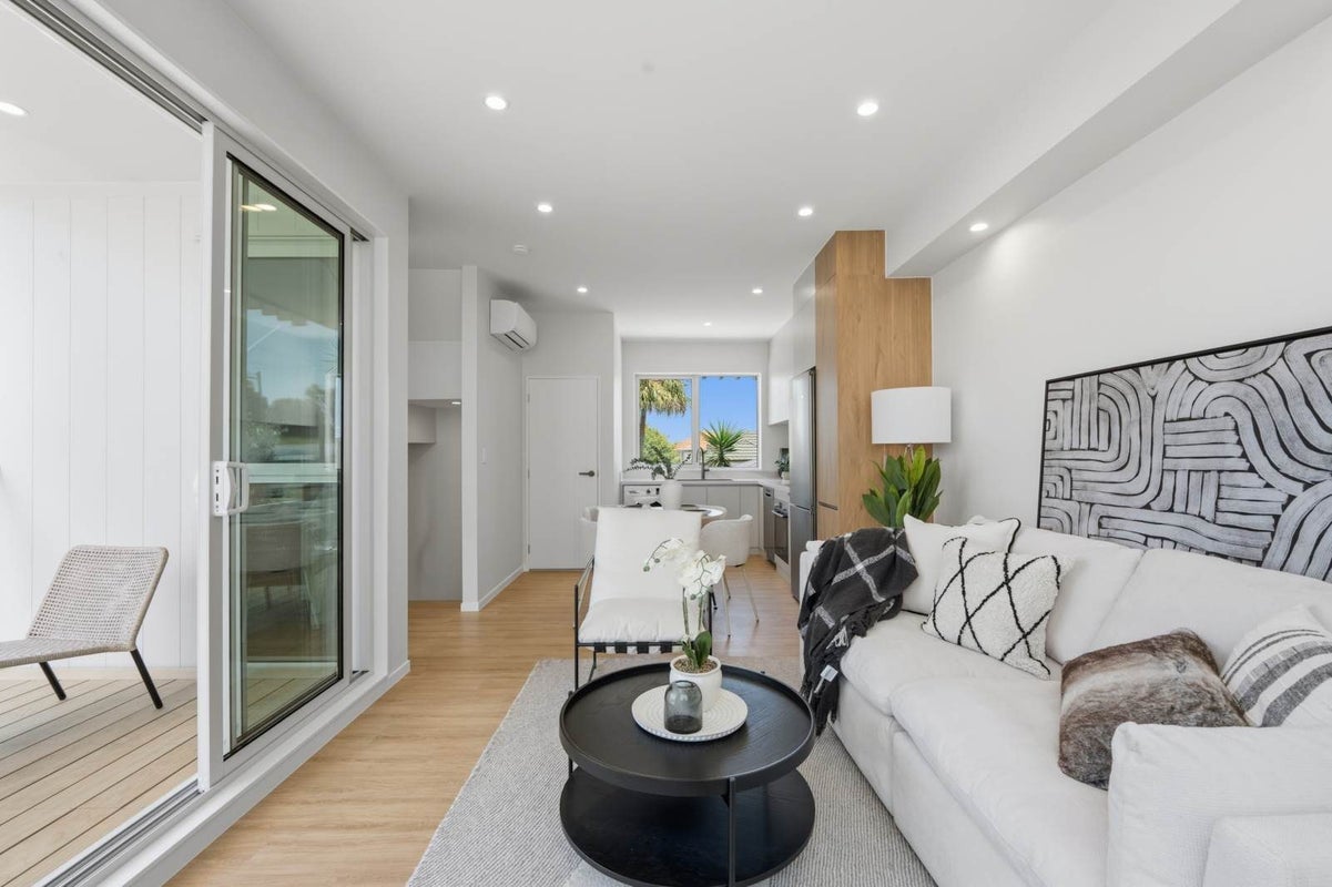 1/188 Forrest Hill Road, Forrest Hill, North Shore City, Auckland - Carousel 2