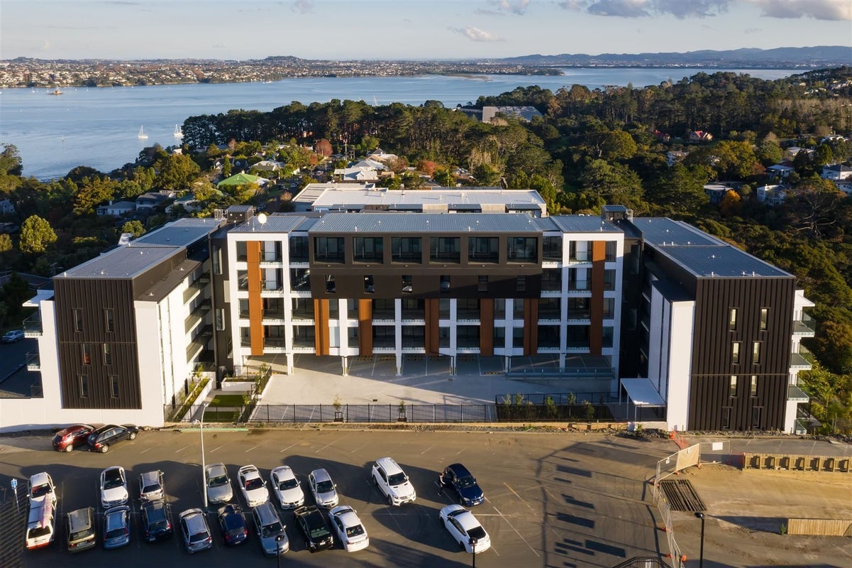 309/19 Rawene Road, Birkenhead, Auckland - Carousel 2