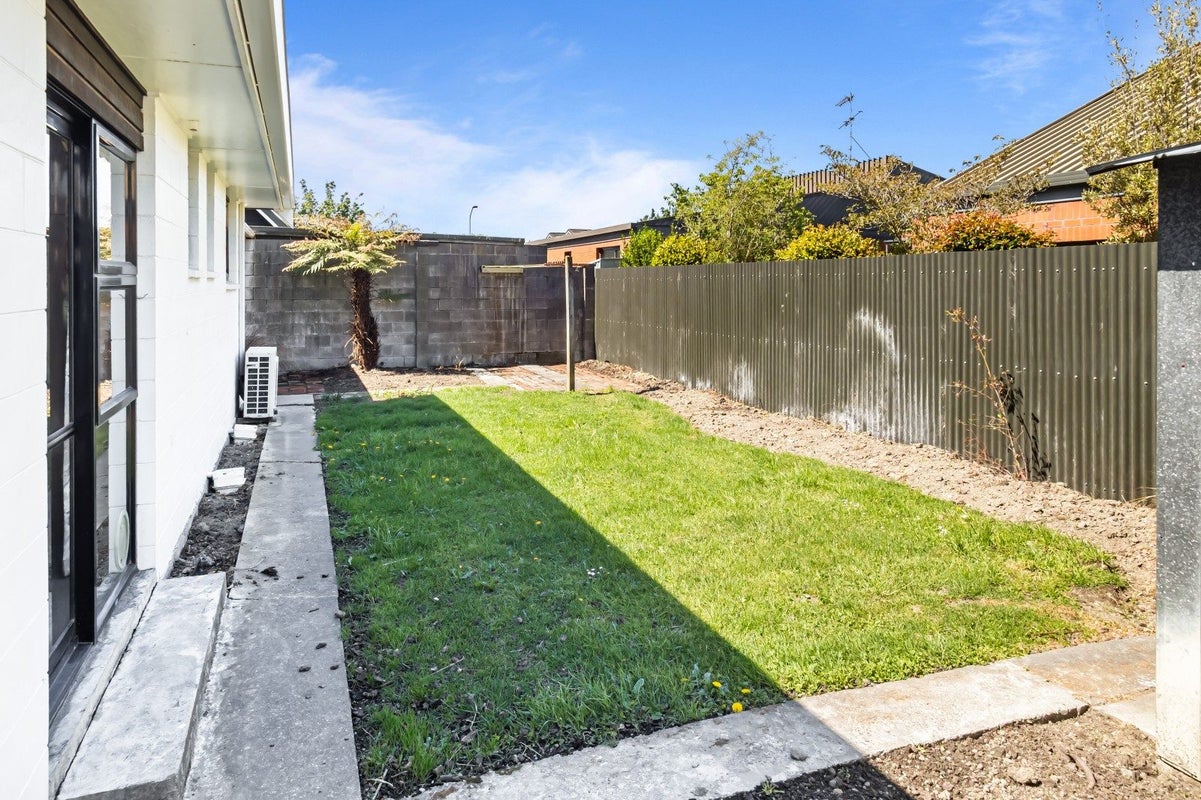 9 Churchill Avenue, Allenton, Ashburton - Carousel 15