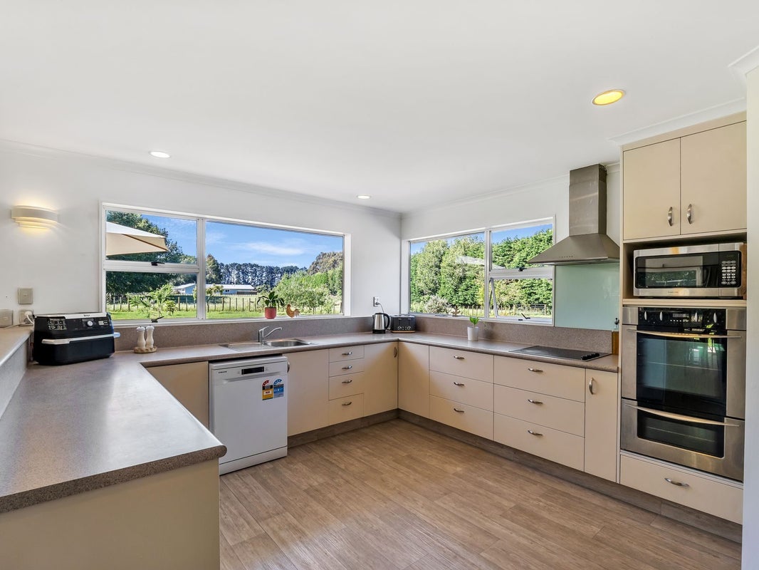 442 Kaikokopu Road, Brunswick, Whanganui - Carousel 2