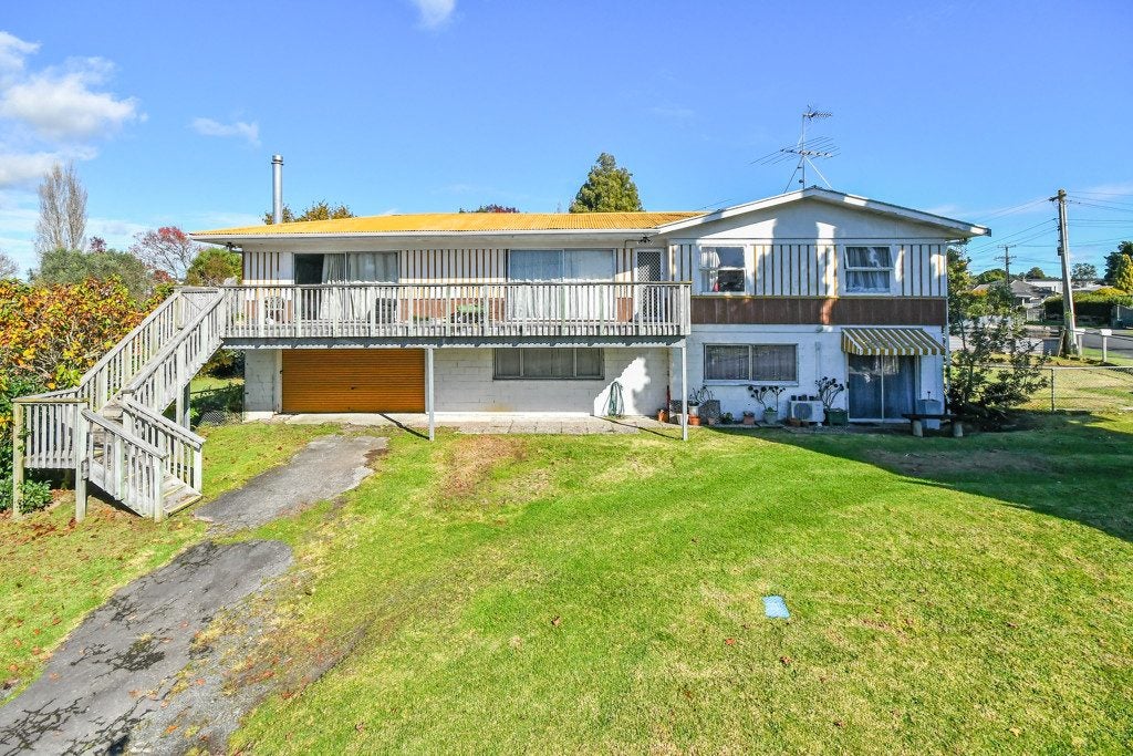 27A Short Street, Papakura, Papakura - Carousel 1