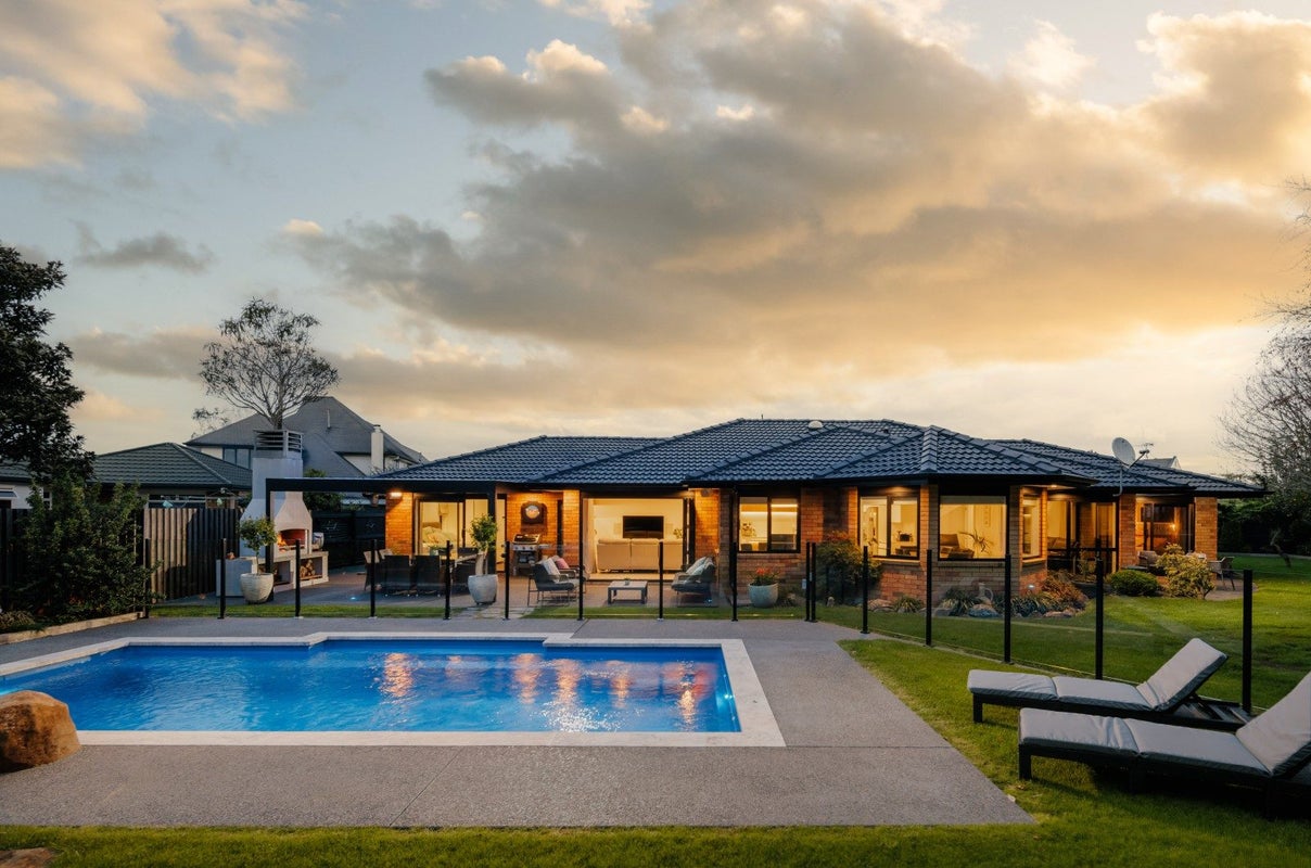 4 Kenneth Place, Rototuna, Hamilton - Carousel 1