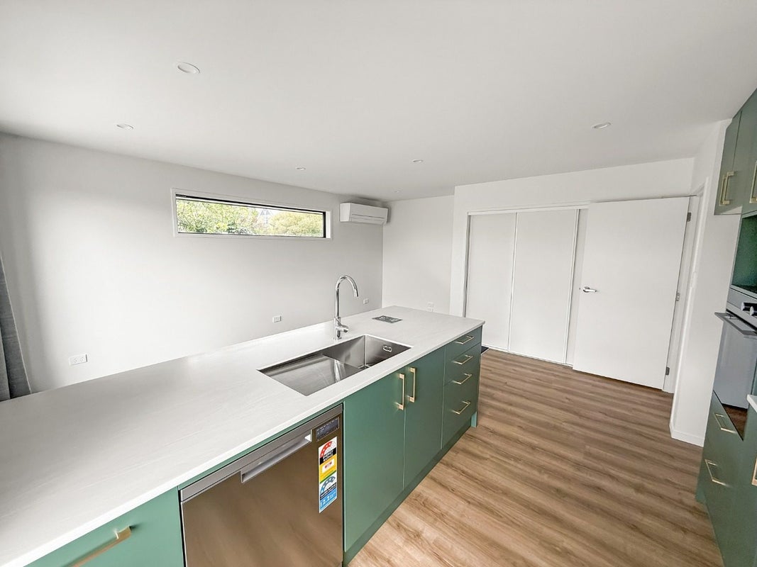 17 Bridge Street, New Brighton, Christchurch - Carousel 1