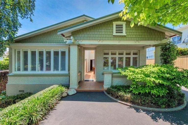 87 Grange Road, Mount Eden, Auckland - Carousel 1