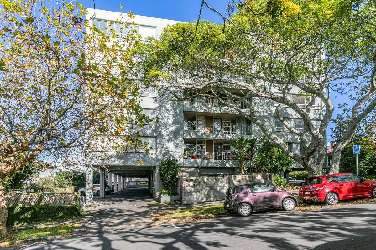 211/9 Sarawia Street, Newmarket, Auckland - Carousel 1