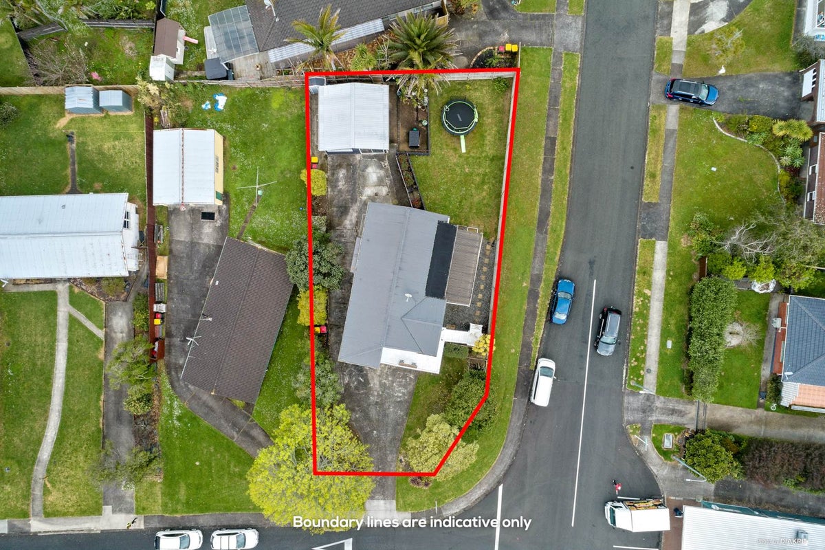 70 Patons Road, Howick, Auckland - Carousel 2