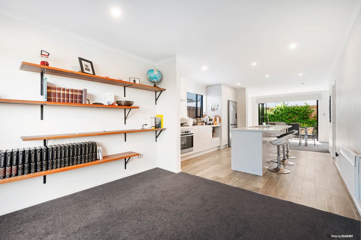 43 Andrew Jack Road, Silverdale, Silverdale - Carousel 2