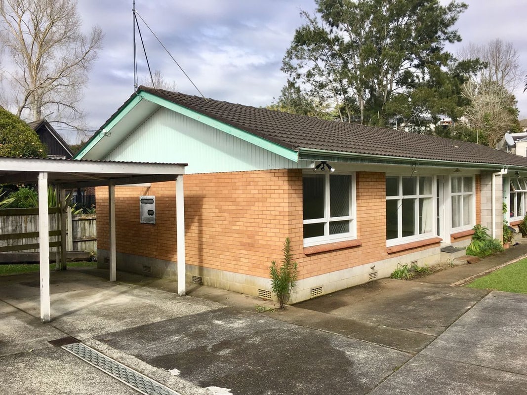 2/7 Luplau Crescent, Howick, Auckland - Carousel 17