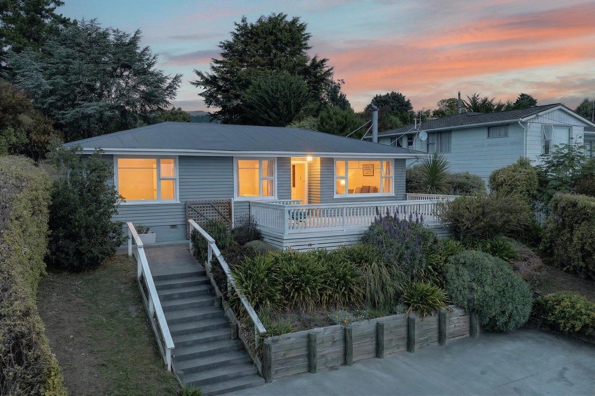 78 Marine Drive, Diamond Harbour, Lyttelton - Carousel 2