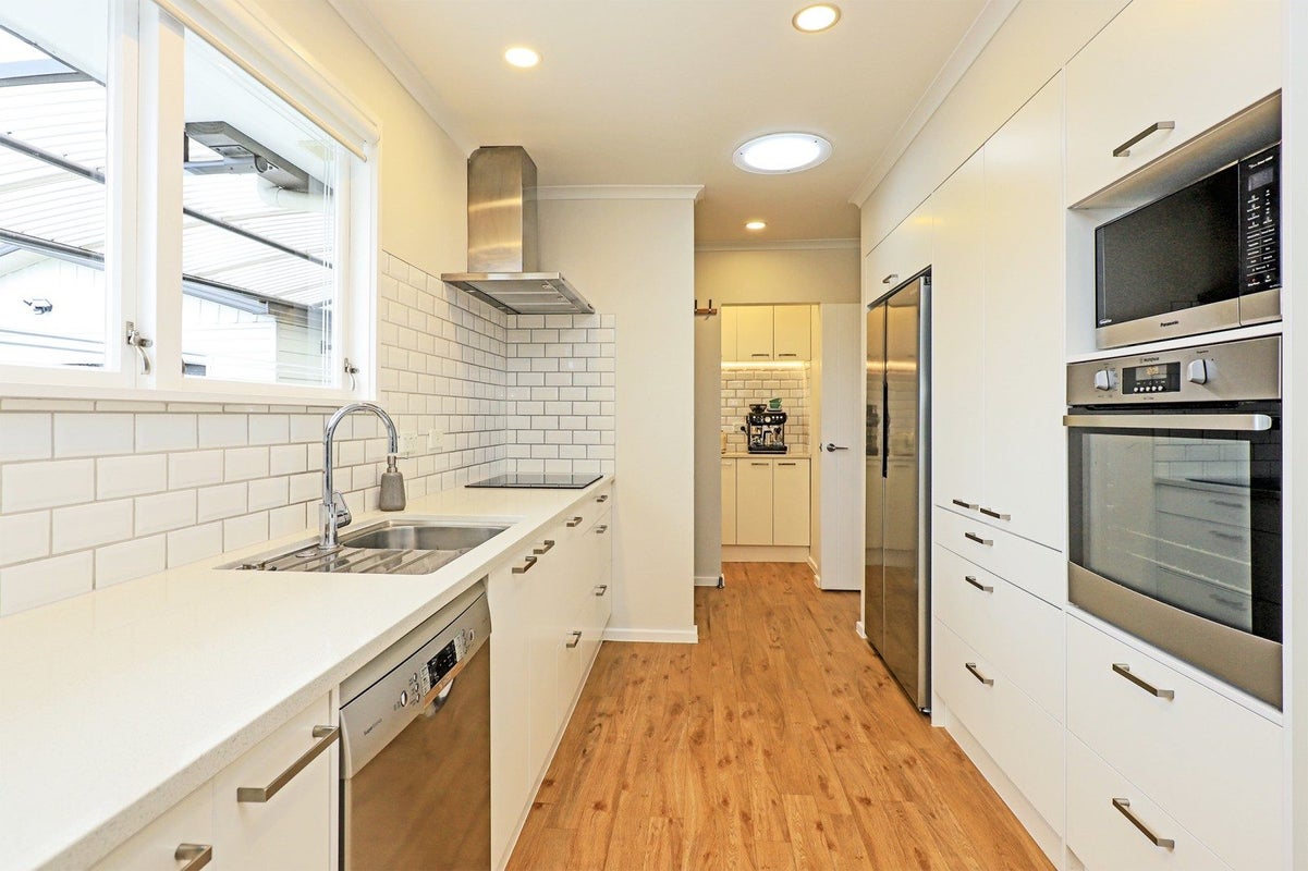 33A Hammond Road, Taradale, Napier - Carousel 2