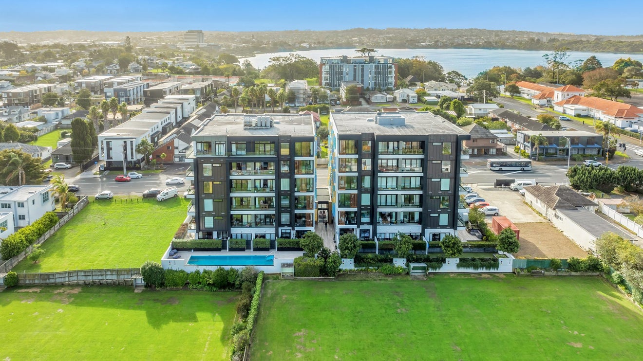 G05/74 Anzac Street, Takapuna, Auckland - Carousel 12