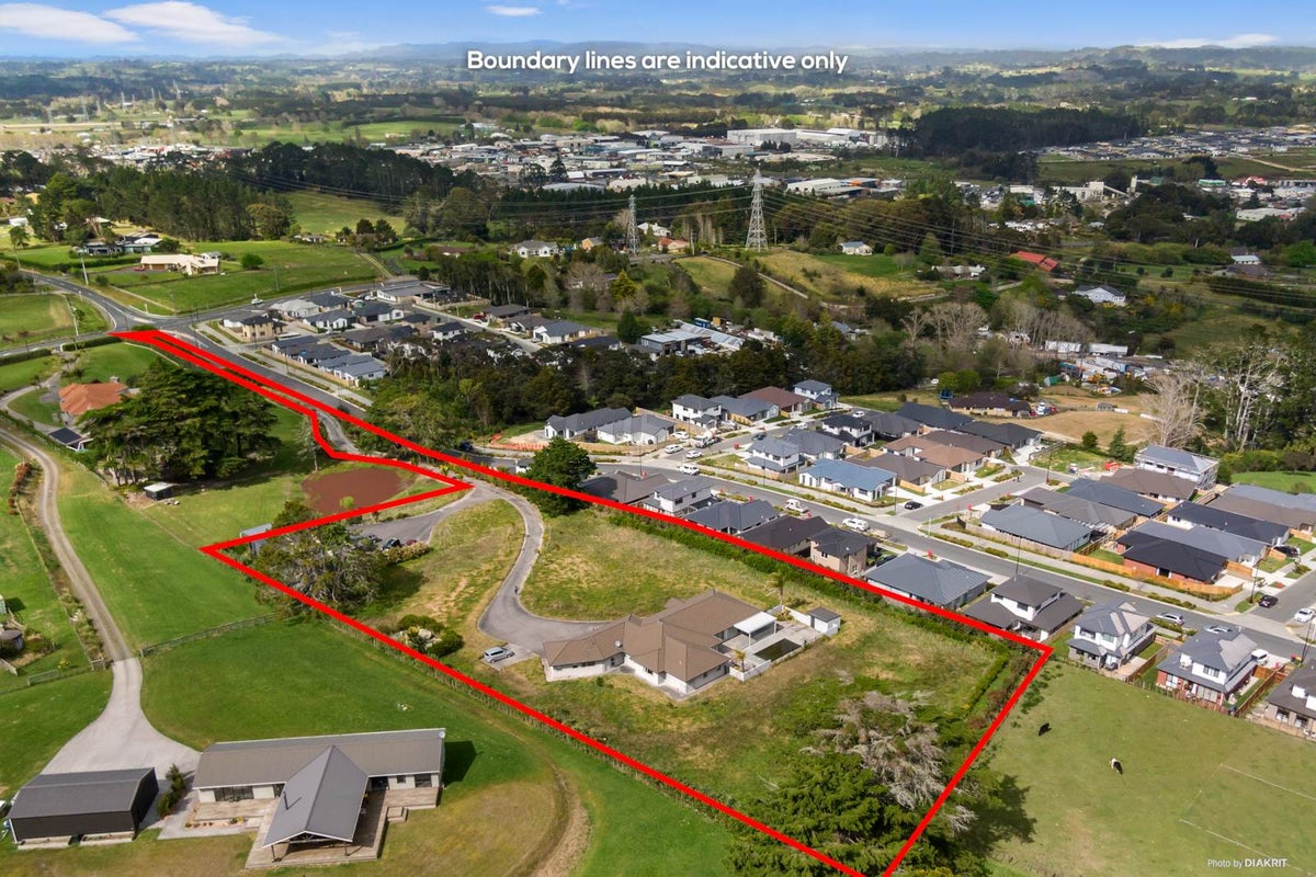 119 Oraha Road, Kumeu - Carousel 1