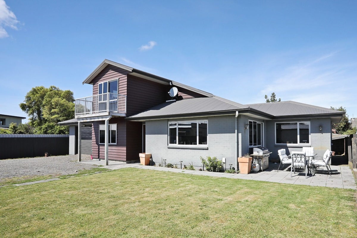 65 Dome Street, Newfield, Invercargill - Carousel 1