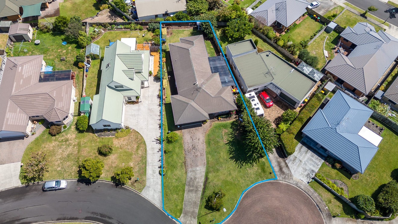 1 Melfort Place, Nawton, Hamilton - Carousel 22