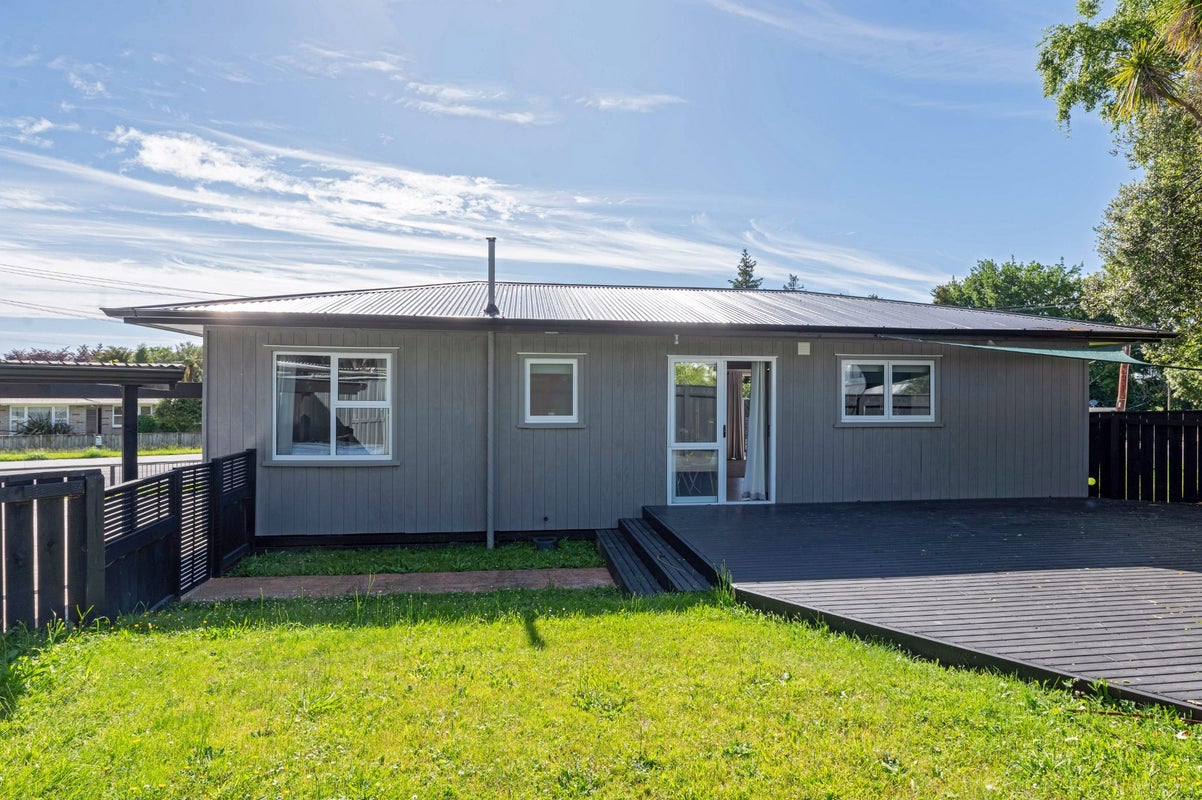 1B Gordon Road, Western Heights, Rotorua - Carousel 20