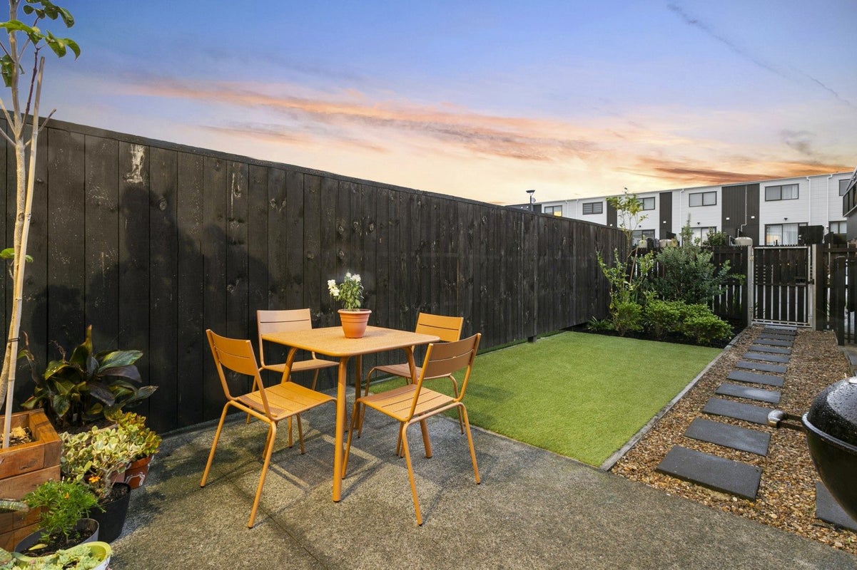 13 David Carnegie Road, Hobsonville, Auckland - Carousel 1