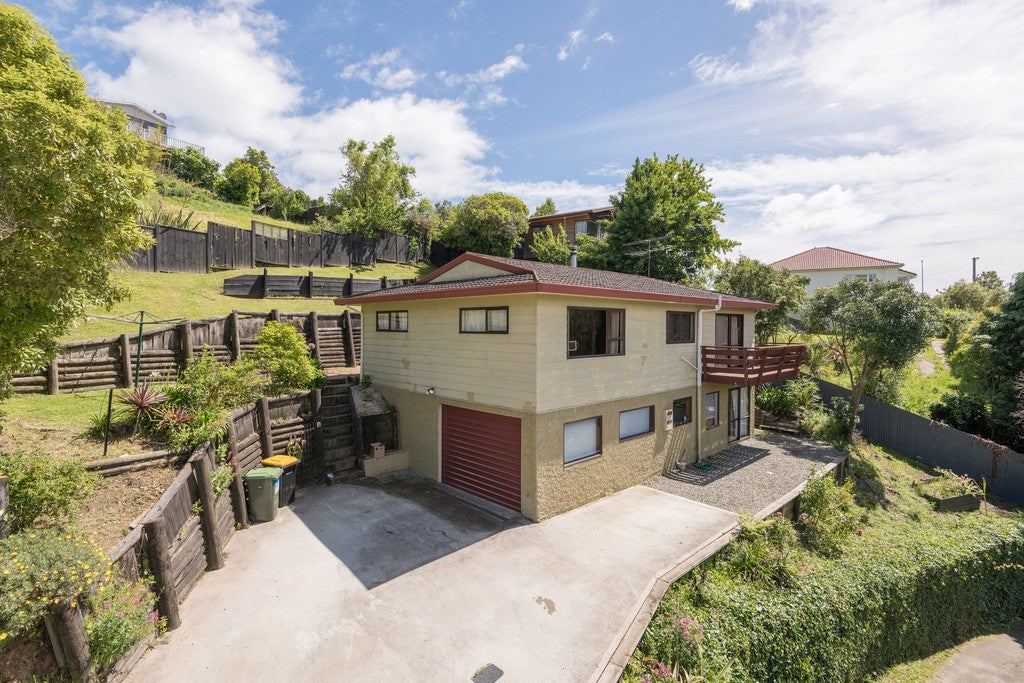 6 Abraham Heights, Washington Valley, NELSON - Carousel 1