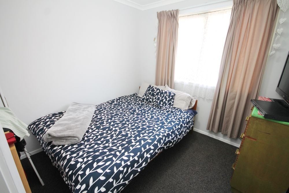 71 Chichester Drive, Rosehill, Papakura - Carousel 2