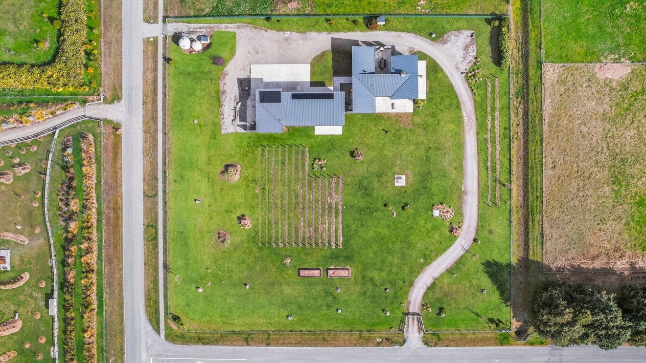 46 Paterson Drive, Hawea Flat, Wanaka - Carousel 1