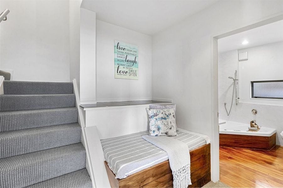 30 Moana Road, Plimmerton, Porirua - Carousel 18