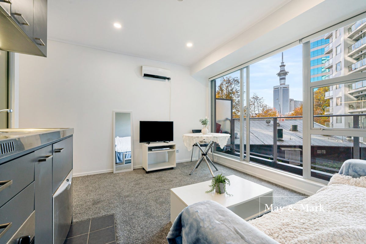 208/430 Queen Street, Auckland Central, Auckland - Carousel 1