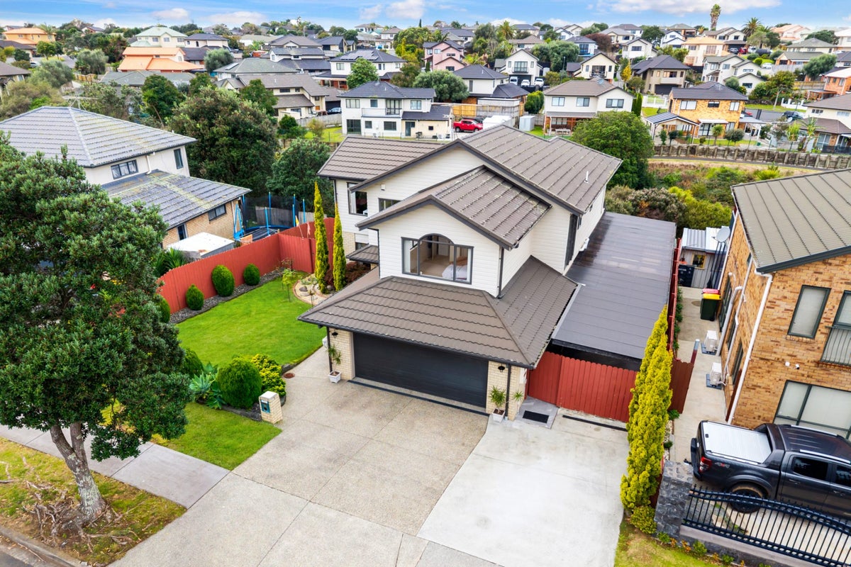 54 Peninsula Road, Mangere, Auckland - Carousel 2