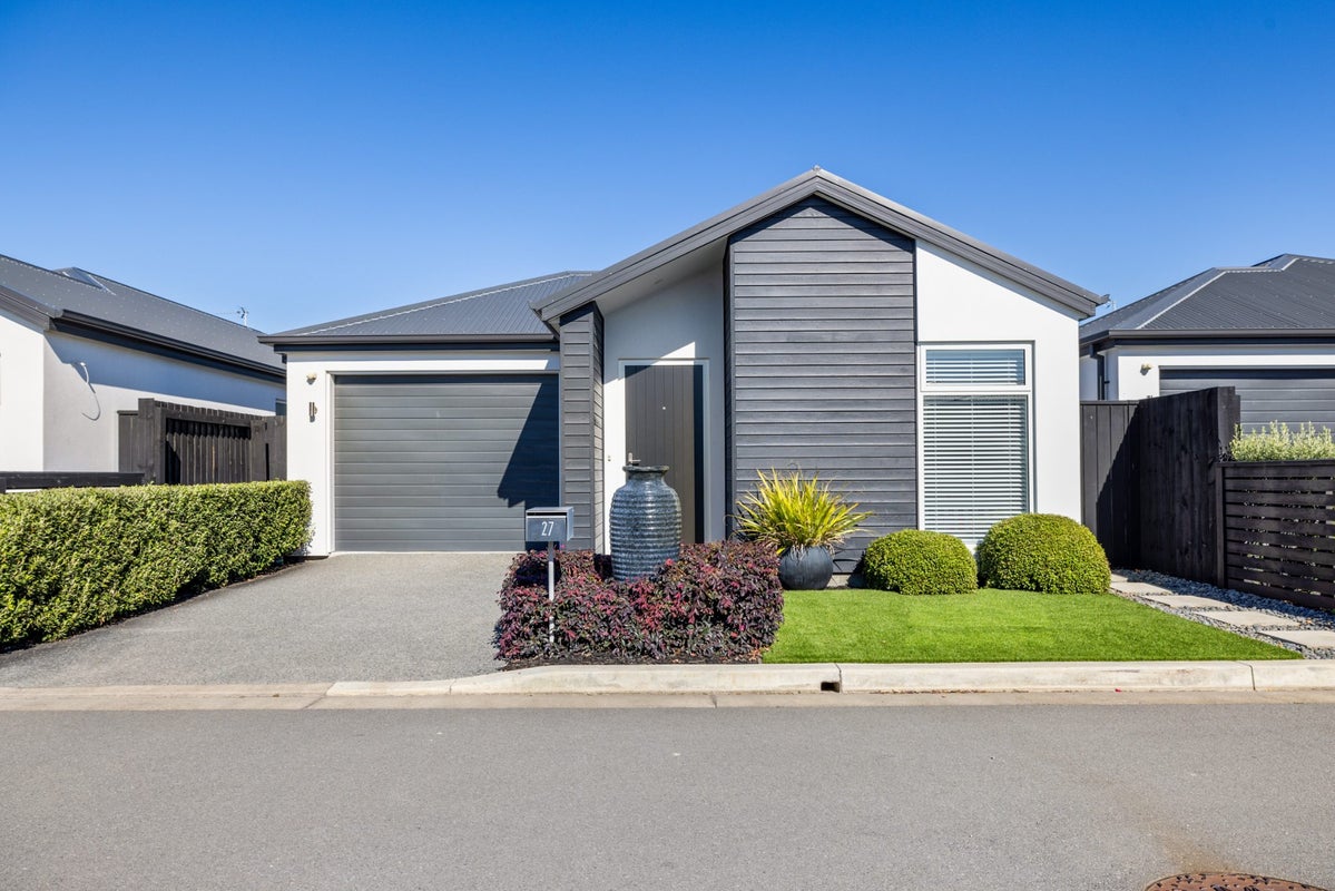 27 Bellbird Lane, Marshland, Christchurch - Carousel 1