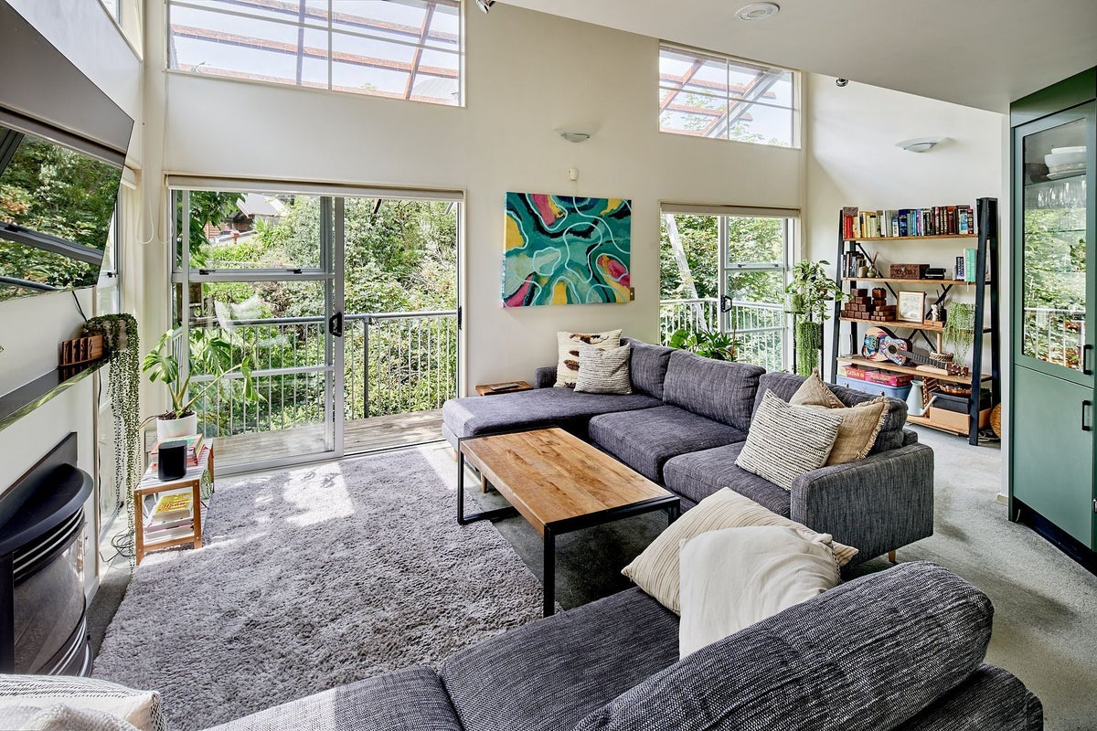 67 Waikowhai Street, Ngaio, Wellington - Carousel 1