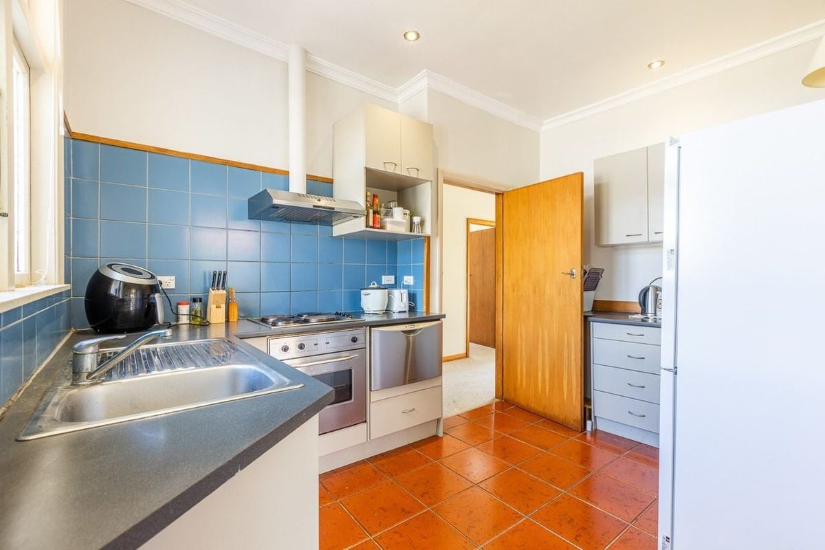168 Park Road, West End, Palmerston North - Carousel 2