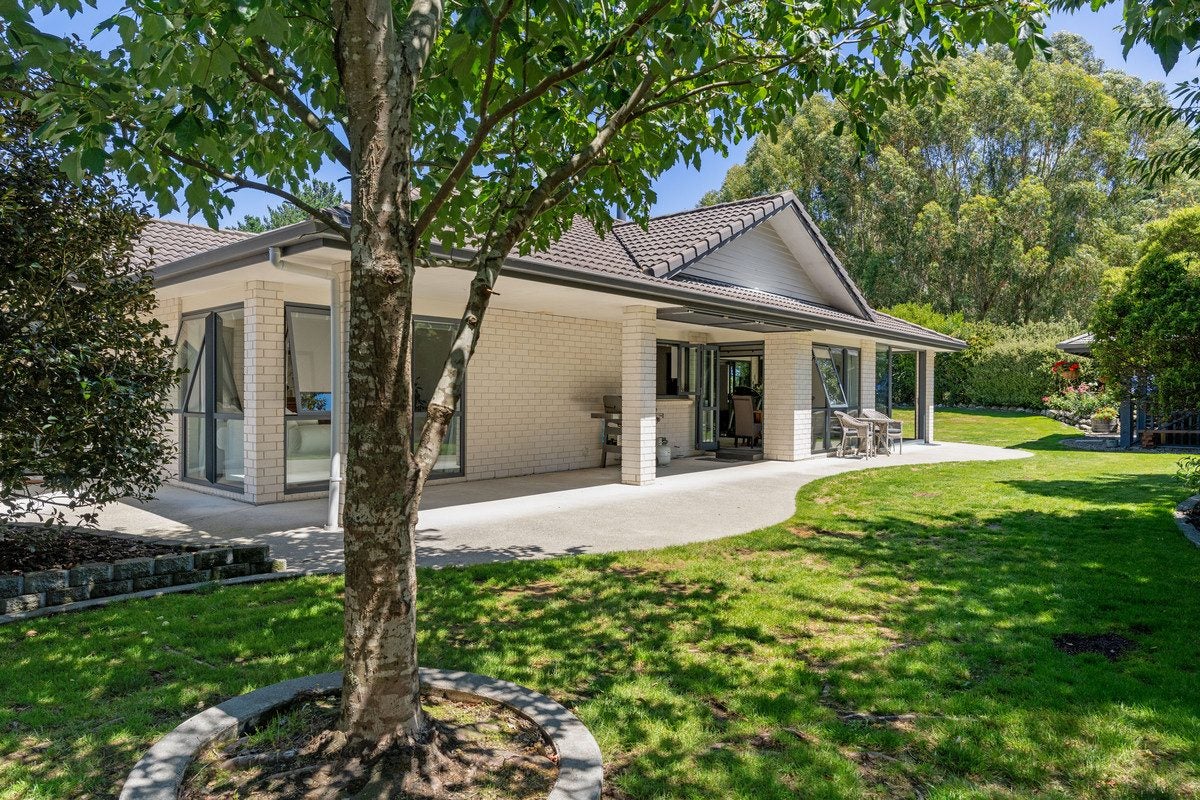 7 The Glade, Carterton, Carterton - Carousel 1