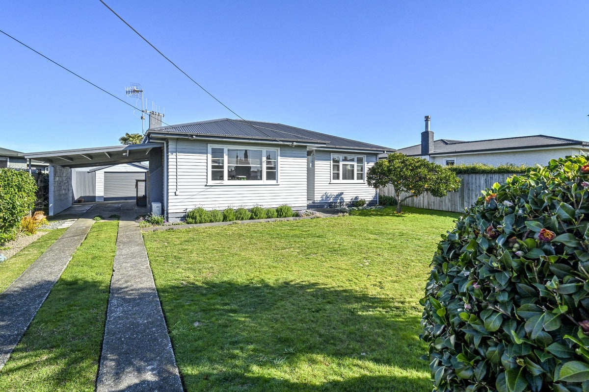 420 Southland Place, Raureka, Hastings - Carousel 1