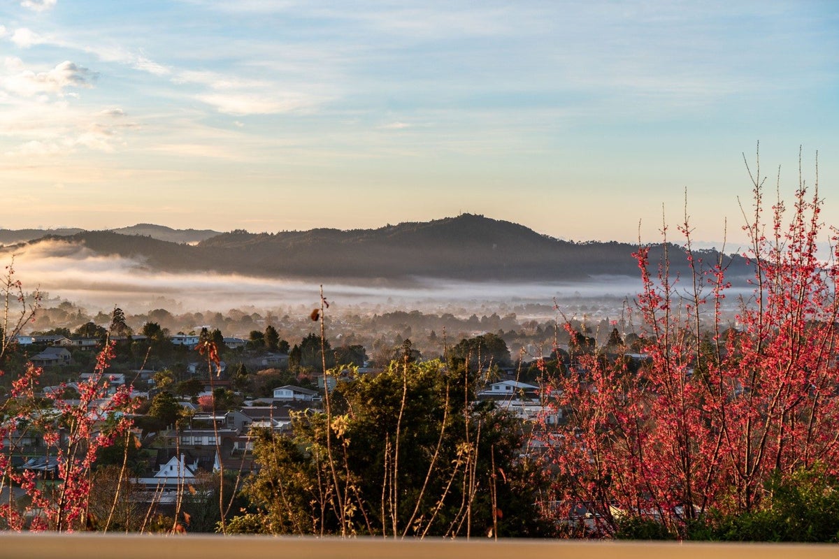 16 Louisa Lane, Kamo, Whangarei, Northland - Carousel 2