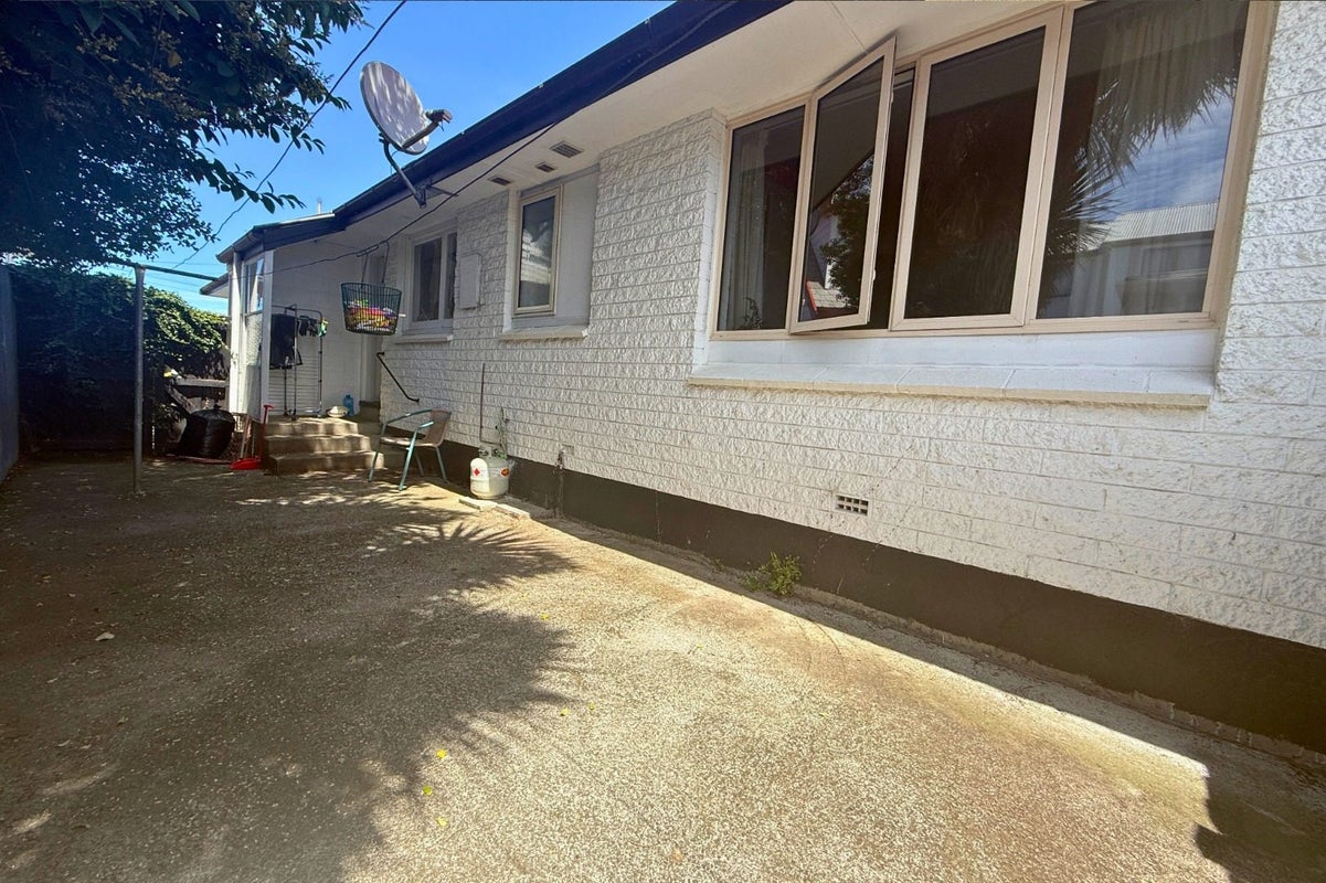 2/345 Cashel Street, Linwood, Christchurch - Carousel 13