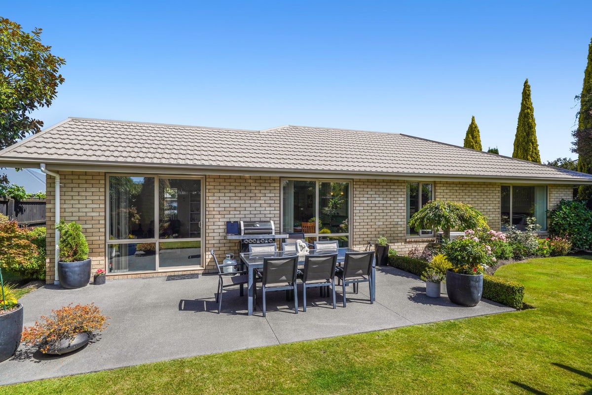 21 Robinia Place, Wigram, Christchurch - Carousel 2