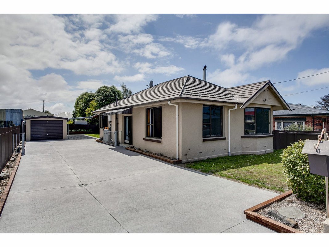 19 Rugby Street, Highfield, Timaru - Carousel 1