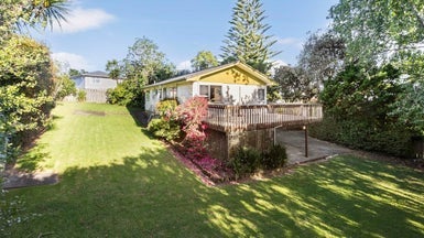 3 Libra Street, Glen Eden, Auckland - Carousel 1