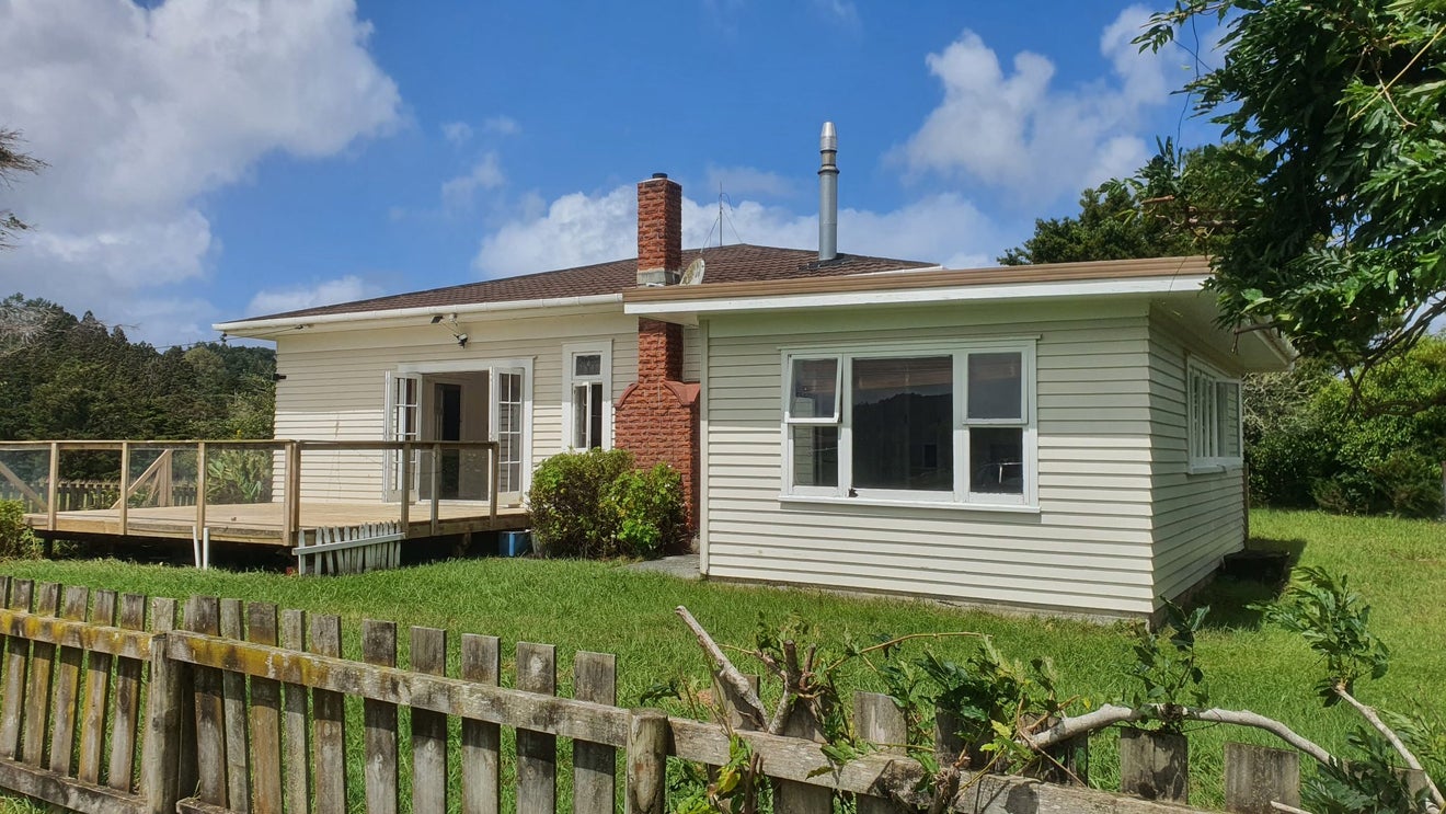 1313 Whangaripo Valley Road, Whangaripo, Wellsford - Carousel 1