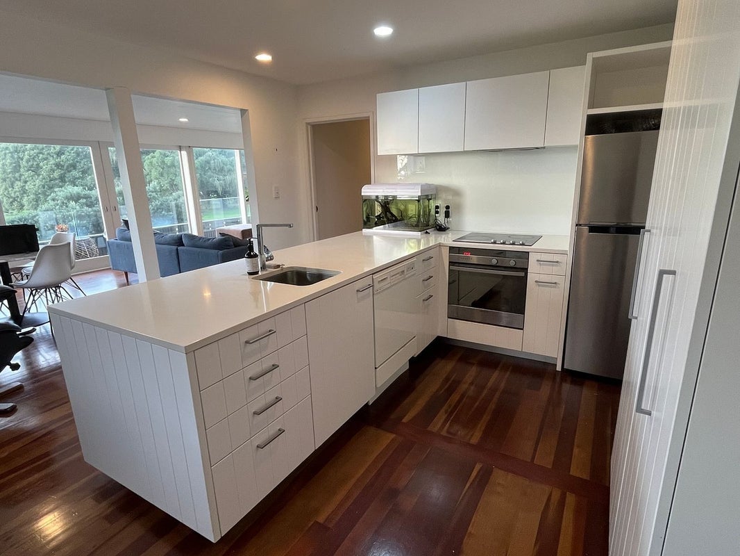 3/27 Watene Crescent, Orakei, Auckland - Carousel 2