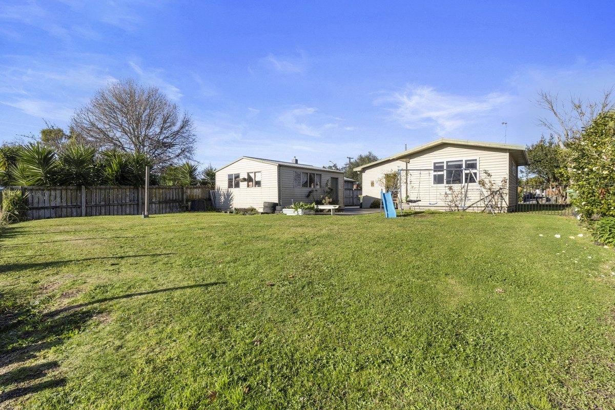 37 Bader Street, Bader, Hamilton - Carousel 2