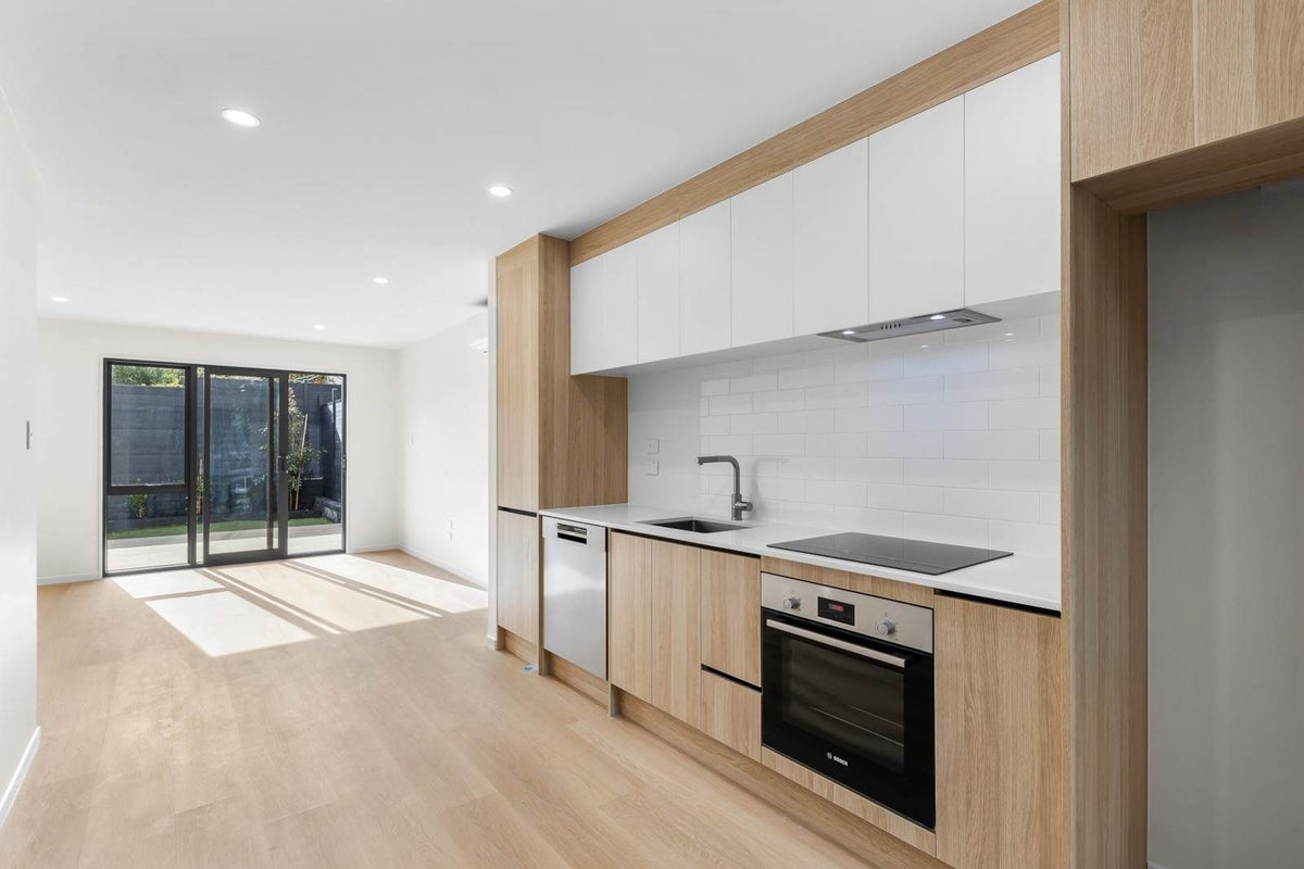 5/6 James Street, Bayview, Auckland - Carousel 2