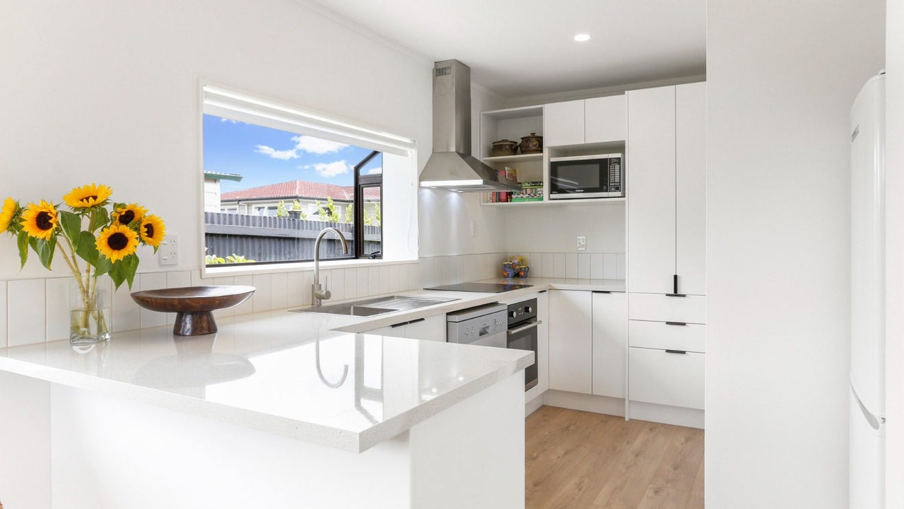 3/63A Mcintyre Road, Mangere Bridge, Auckland - Carousel 2