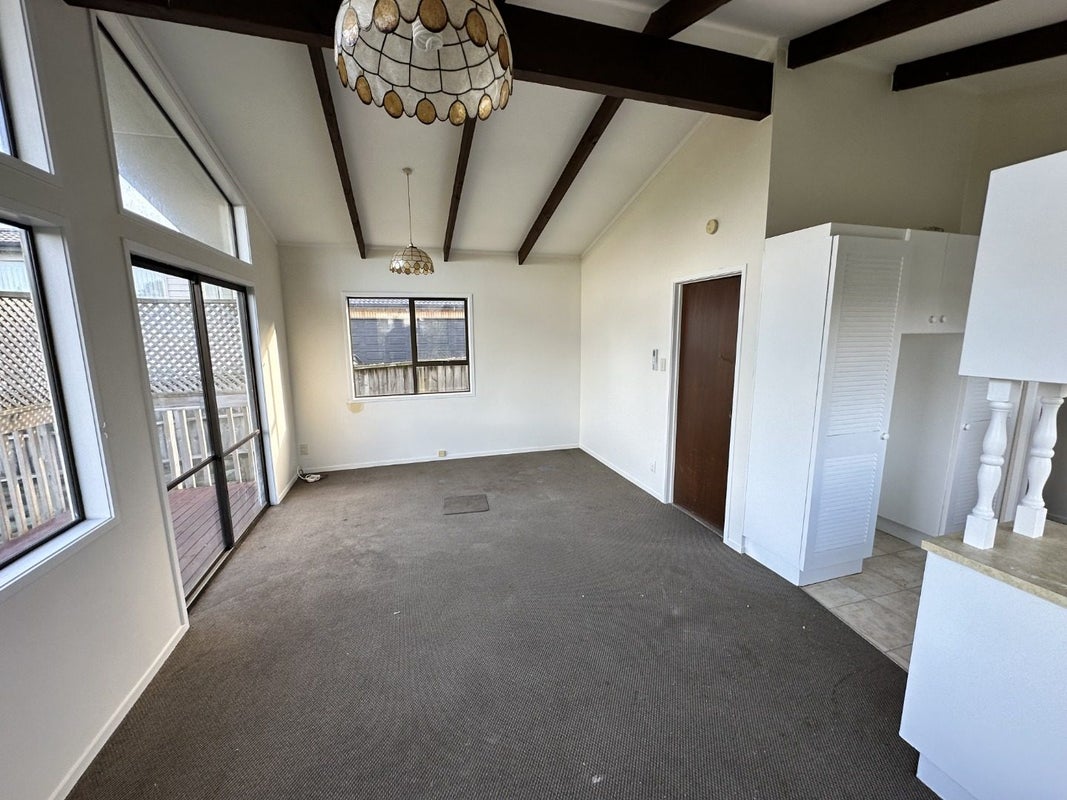 67 Donovan Street, Blockhouse Bay, Auckland - Carousel 5