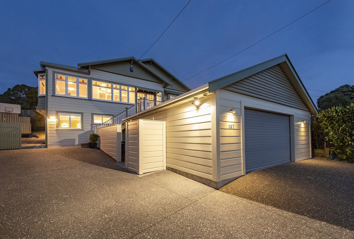 167 Coutts Street, Rongotai, Wellington - Carousel 1