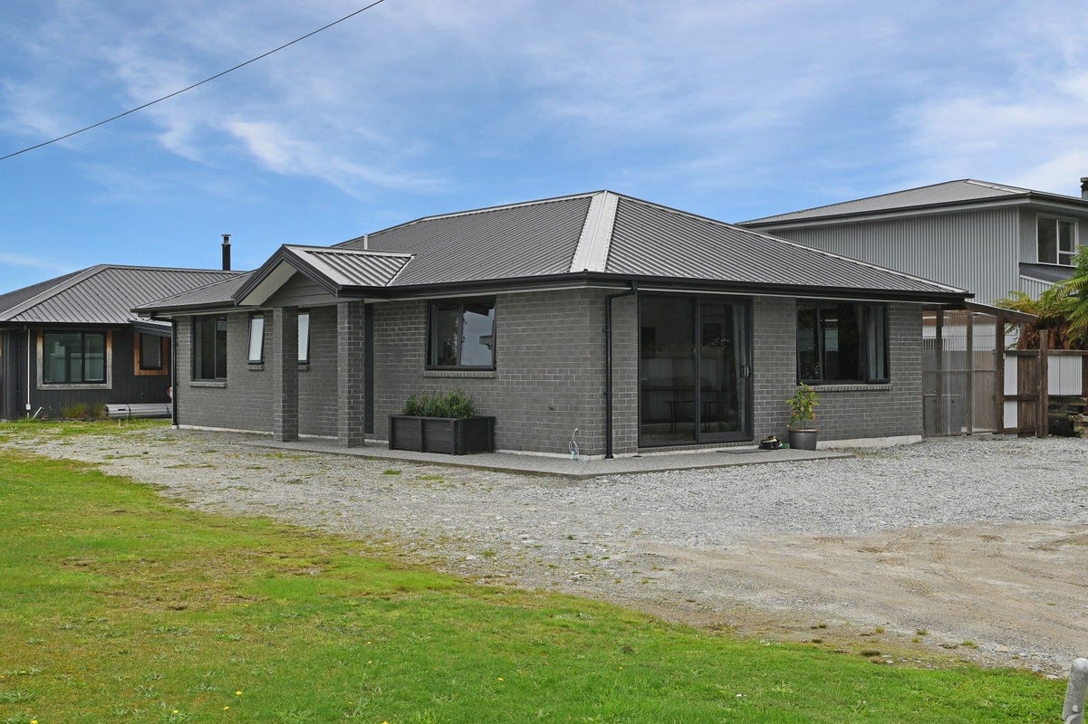 60 Kaniere Avenue, Hei Hei, Christchurch - Carousel 1