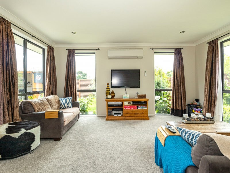 4 O'Neill Place, Watlington, Timaru - Carousel 2