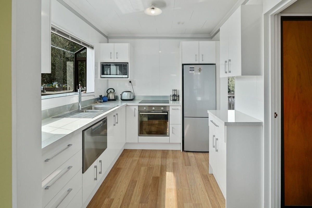 1/14 Cambria Street, The Wood, Nelson - Carousel 2