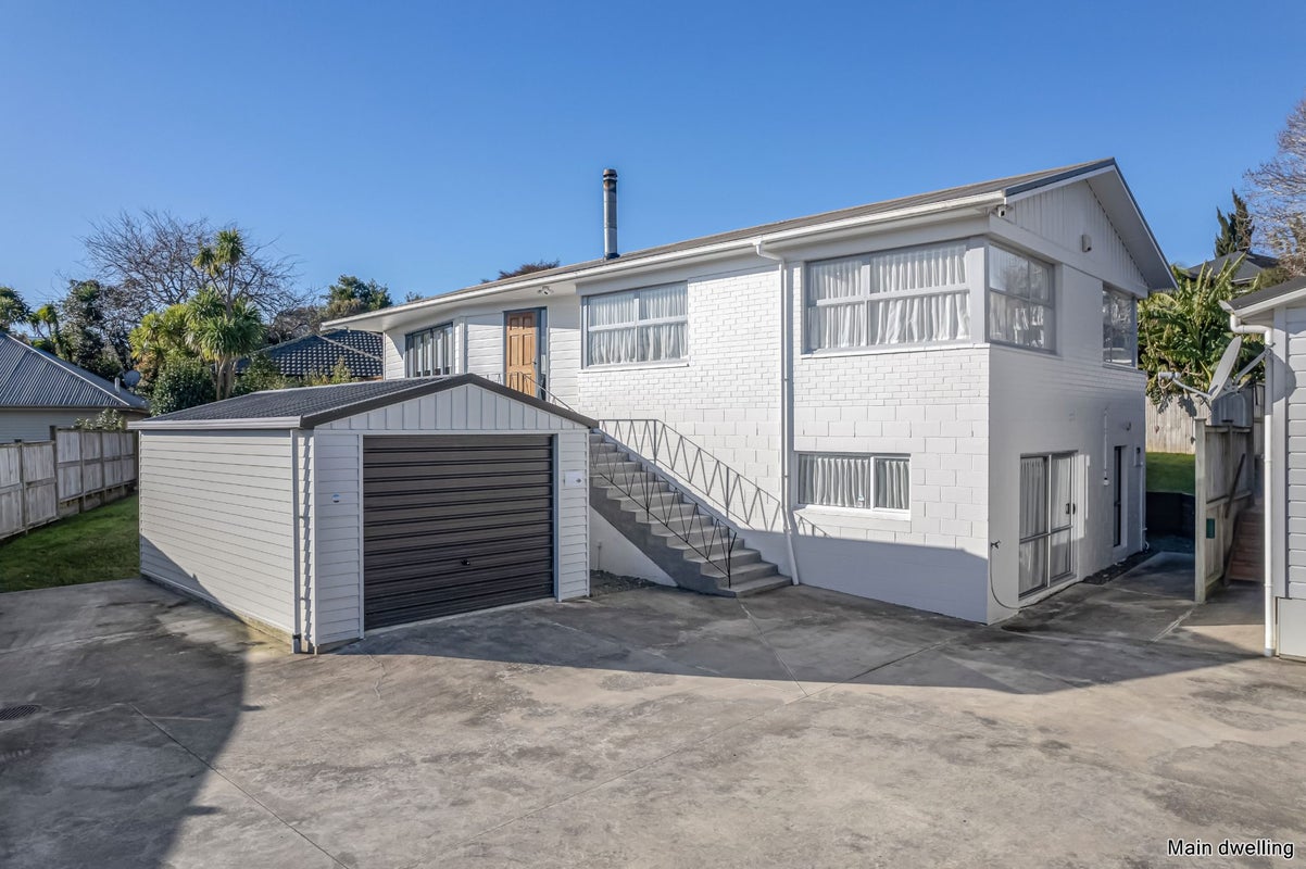 19 Cosy Place, Howick, Auckland - Carousel 2